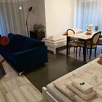 Akacjowa Villa106 *