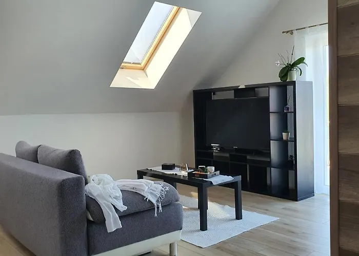 Akacjowa Villa106 Appartement Nedza